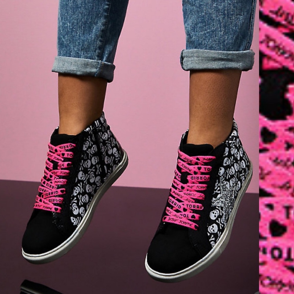 Torrid X Betsey Johnson Sneakers Size 10.5W